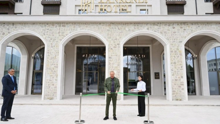 Prezident İlham Əliyev “Xankəndi” hotelinin açılışında iştirak etdi