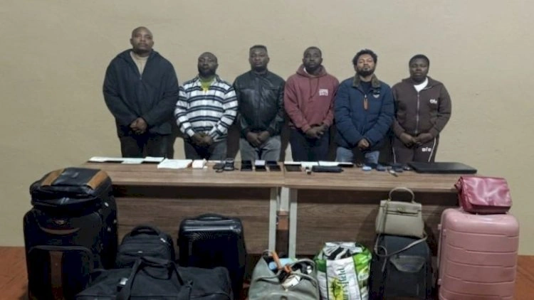 Sərhədi pozmaq istəyən nigeriyalılar tutuldu