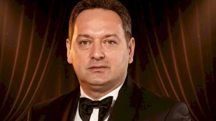 Əməkdar artisti ilan sancdı