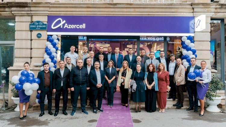 Azercell ilk  yeni nəsil diler mağazasını istifadəyə verir