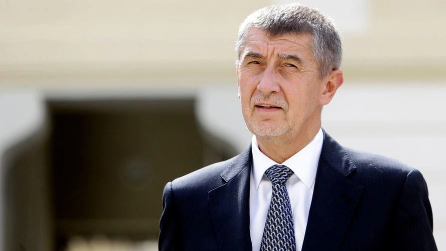 Andrey Babiş Azərbaycana gəldi