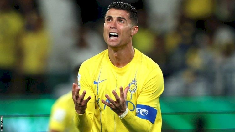 Ronaldo klubunu dəyişir?