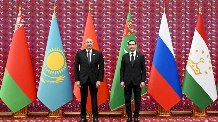 İlham Əliyev “Avaza” Kompleksinə gəldi