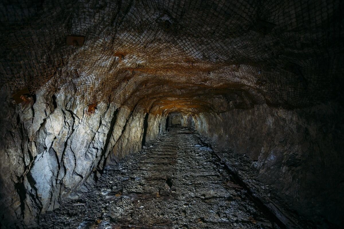 Bayır şəhərdə “Kubinkaya” və “İçərişəhərə” aparan tunellər aşkarlanıb? - AÇIQLAMA
