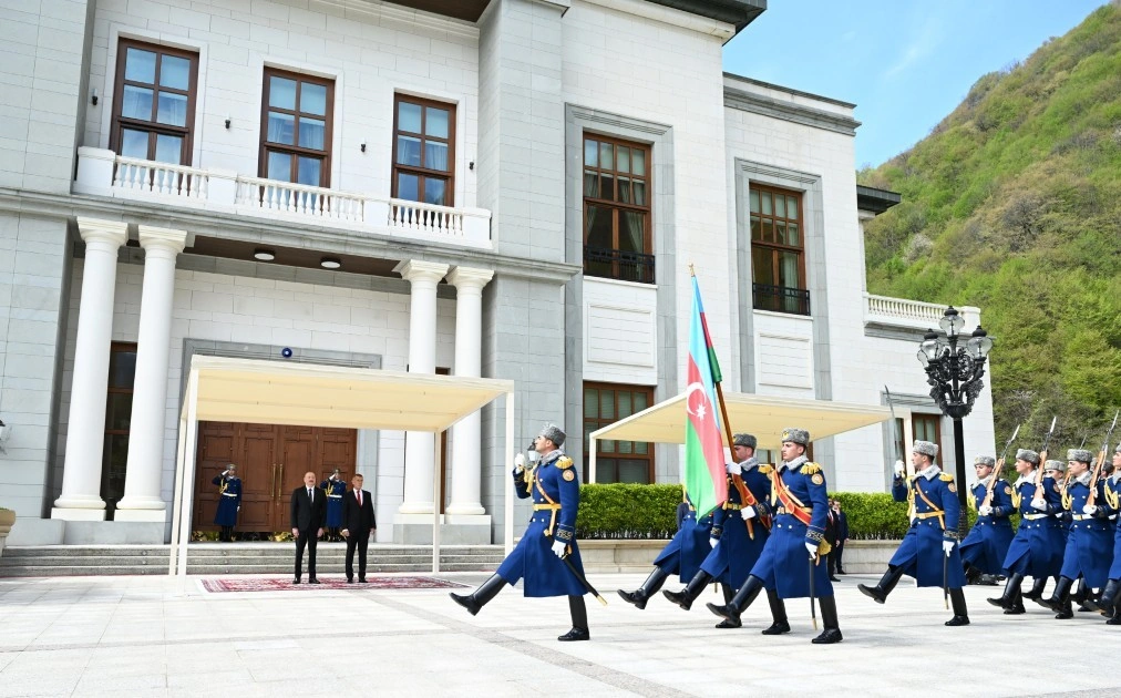 Qəbələdə Çexiyanın Baş naziri Andrey Babişin rəsmi qarşılanma mərasimi olub