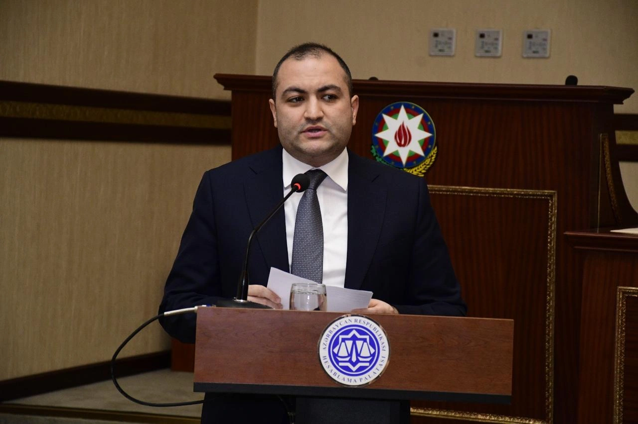 Hesablama Palatasında “Heydər Əliyev və Azərbaycan Konstitusiyası: Suverenliyin təməli” mövzusunda tədbir keçirilib