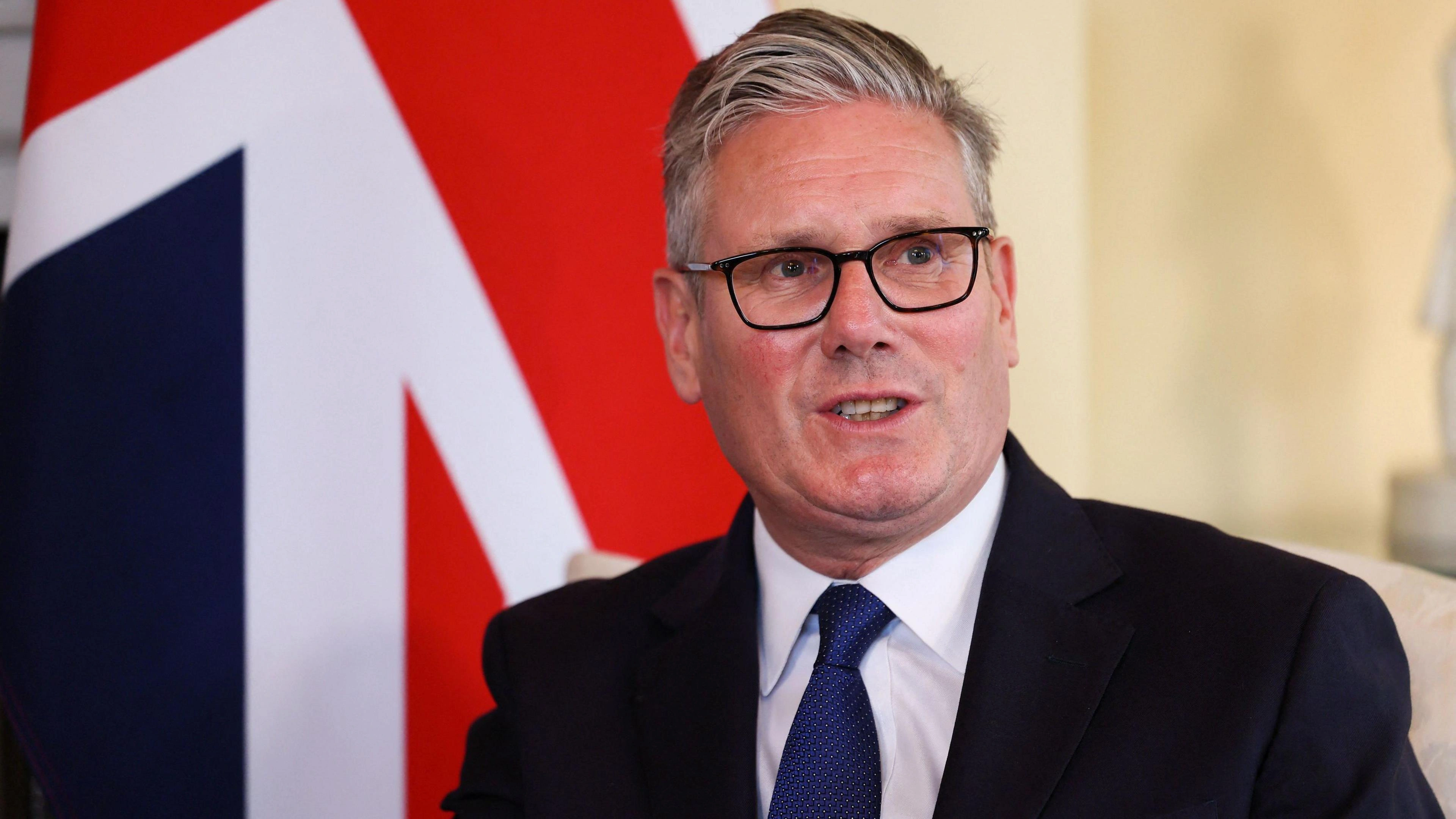 Starmer təcili iclas çağırdı