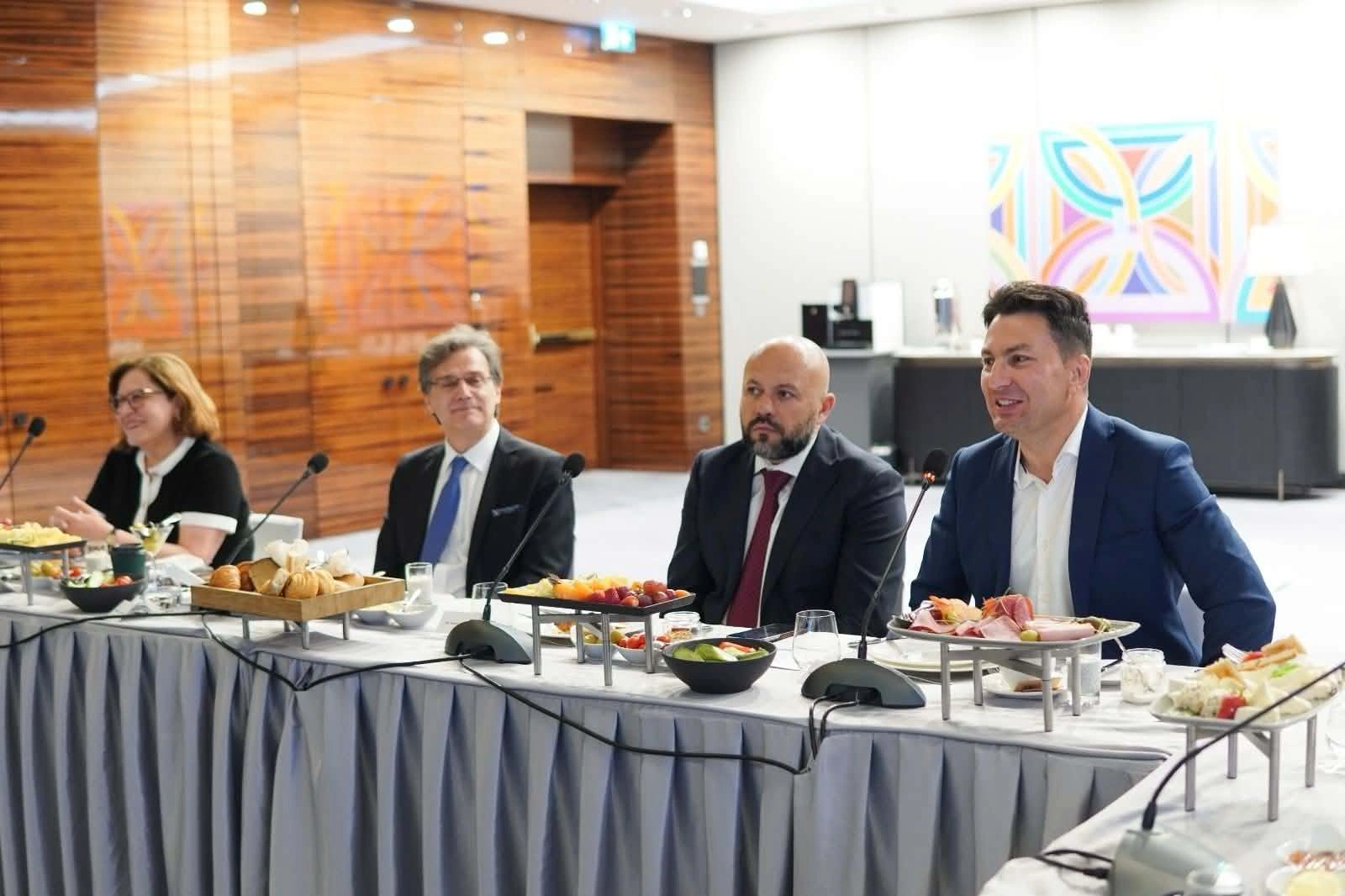 Davamlı korporativ strukturlar və rəqabət qabiliyyəti mövzusunda CGE Sustainability Evaluation and Software Services şirkəti, Azerbaijan Rotas Consulting ilə birgə təqdimat keçirdi