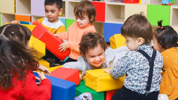 Aylıq haqqının bir hissəsini dövlət ödəyən bağçalara qəbul başlayır