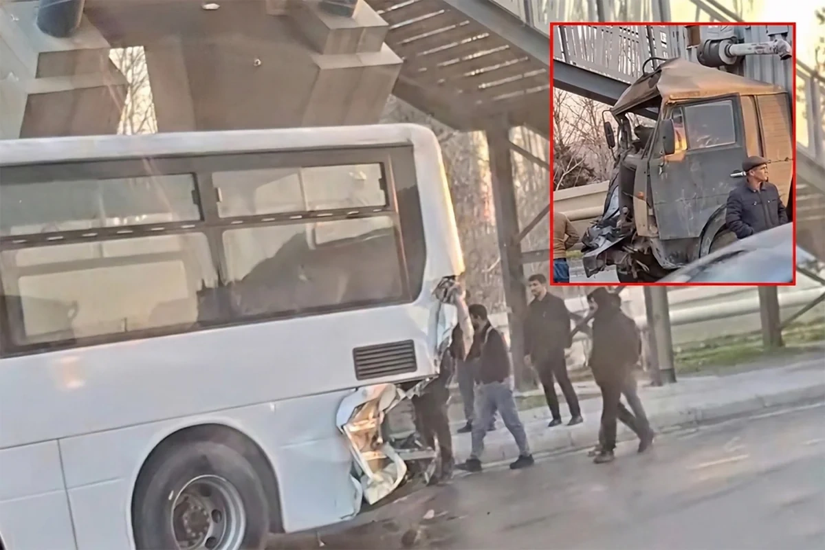 “KamAZ” 114 nömrəli avtobusa çırpıldı - Ağır qəza
