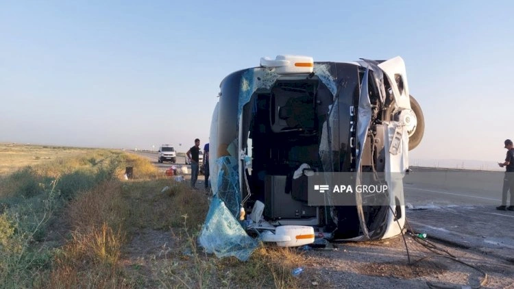 Avtobus Hacıqabulda aşdı: 30 yaralı