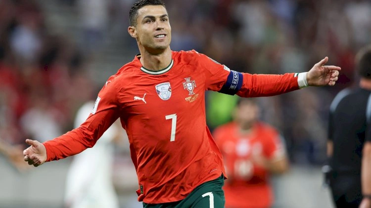 Ronaldo evlənir?
