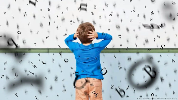 Pediatr: Disleksiya xəstəlik deyil, uşağın fərqli öyrənmə xüsusiyyətidir