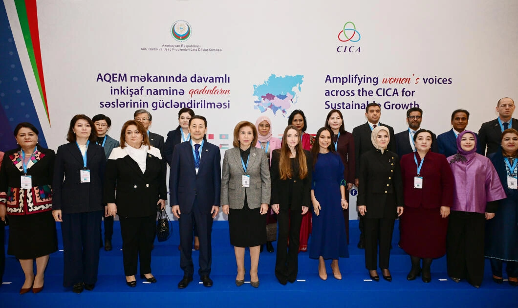 Leyla Əliyeva AQEM çərçivəsində keçirilən beynəlxalq konfransın açılış mərasimində çıxış edib - FOTO