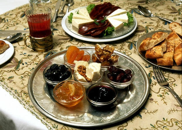 Ramazanın 5-ci günü: dua, imsak və iftar vaxtı