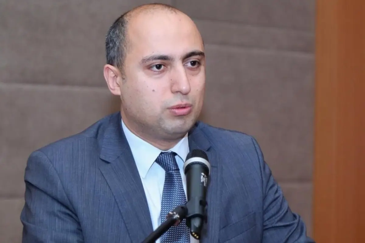 Emin Əmrullayev ad aldı, geyimi maraq doğurdu - Foto