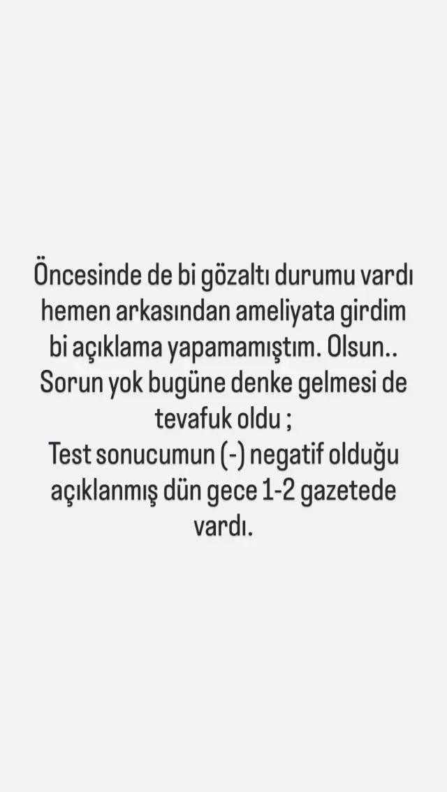 Məşhur müğənni 13-cü dəfə əməliyyat olundu - FOTO
