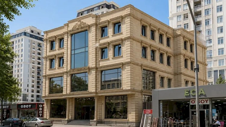 Nərimanovda 5 mərtəbəli obyekt satışa çıxarıldı - FOTOLAR