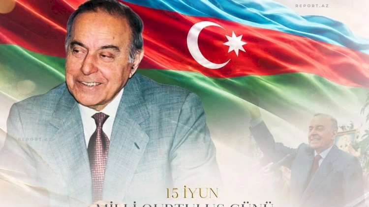 Azərbaycanda Milli Qurtuluş Günüdür