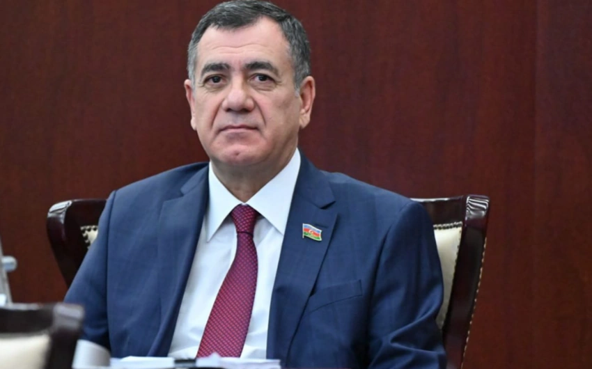 Bakının üzərində uçan nə idi? - Deputat sorğu göndərdi