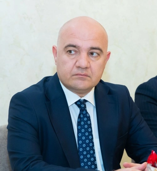 İşdən çıxarılan sədr müavininə AAYDA-da yüksək vəzifə verildi