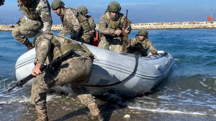 Türkiyə və Yunanıstan arasında böhran dərinləşir