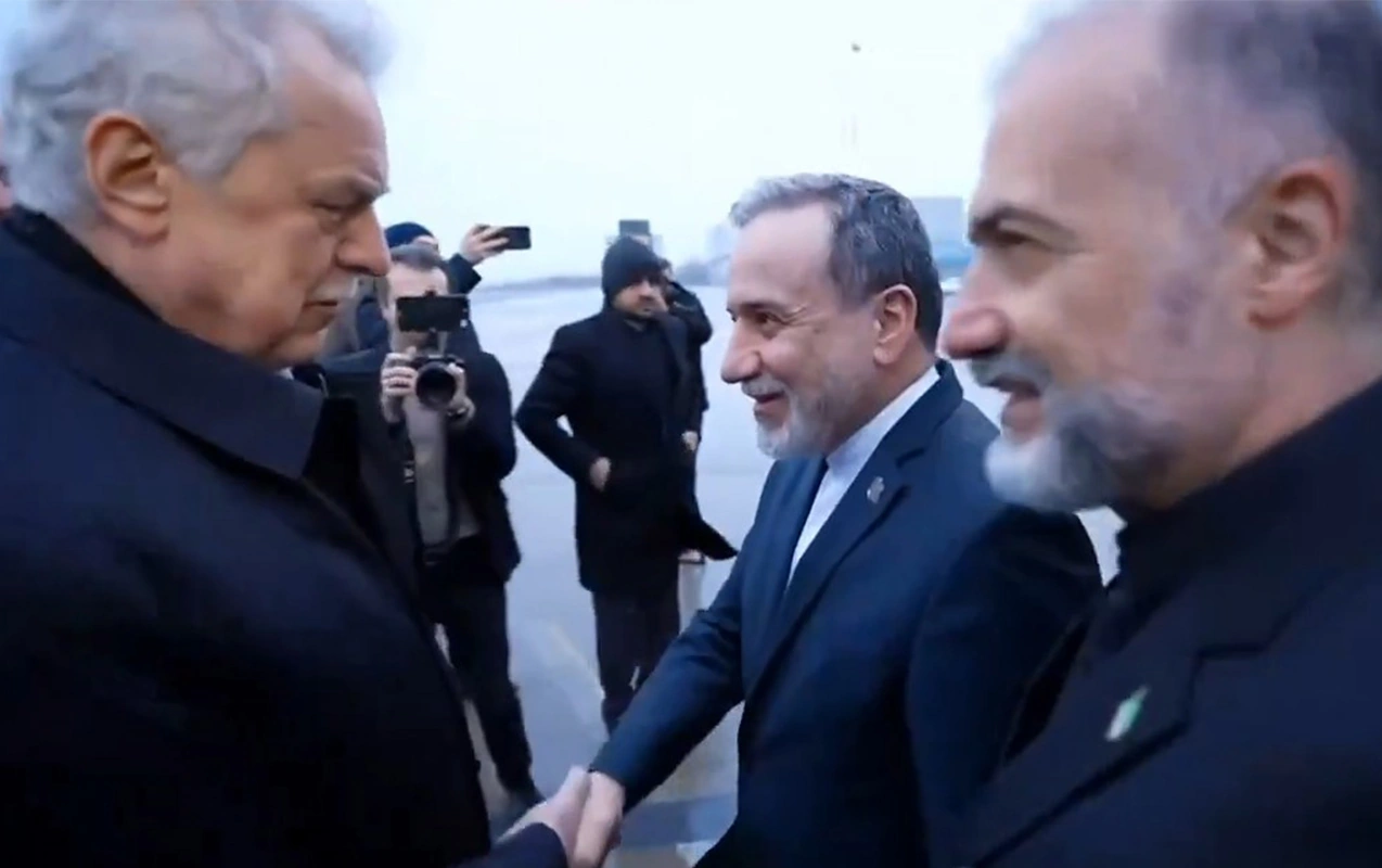 Əraqçi Peterburqdadır - Putinlə görüşəcək - VİDEO