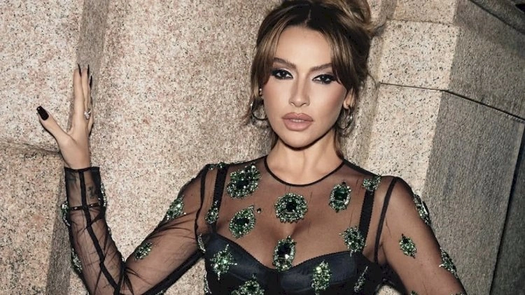 Hamının danışdığı geyimə Hadisedən cavab: “Məncə, çox cazibədaram”