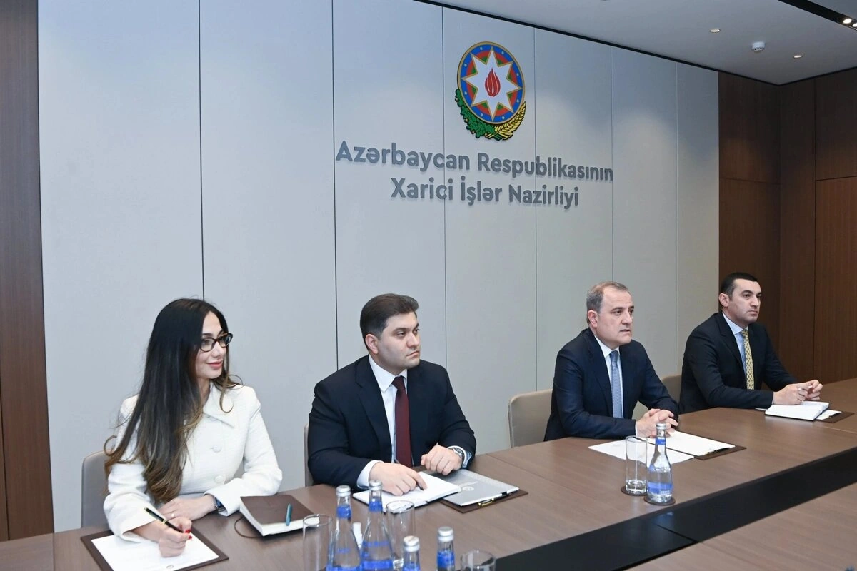 Ceyhun Bayramov Vladanka Andreyevanı qəbul etdi