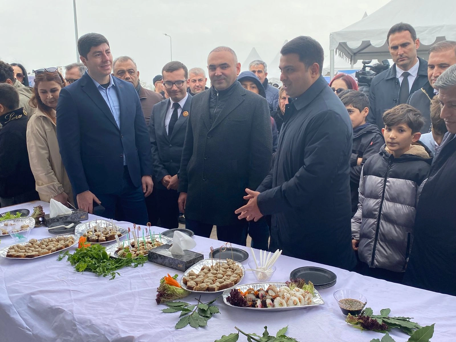 “AzProduct” MMC-nin “Dalğa” brendi Neftçalada ilk Balıq Festivalında iştirak edib -  FOTO