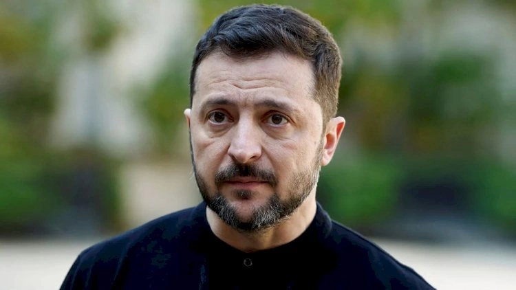 Zelenski elan etdi: Rusiyanın bir sıra mühüm obyektlərinə zərbələr endirilib