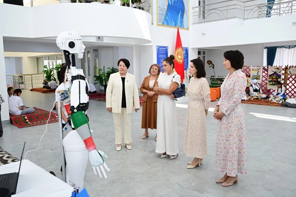 Birinci xanımlar sağlamlıq və reabilitasiya mərkəzində - Fotolar