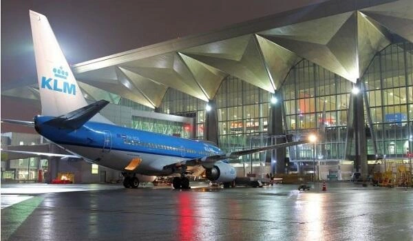 Krasnodar hava limanı bağlandı