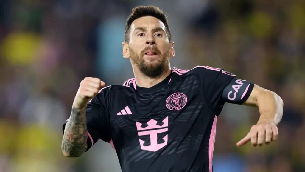 Messi İspaniya klubunu satın aldı