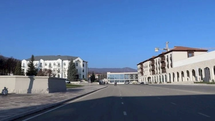Xankəndidə toyuq hini ilə bağlı məsələyə - Rəsmi reaksiya