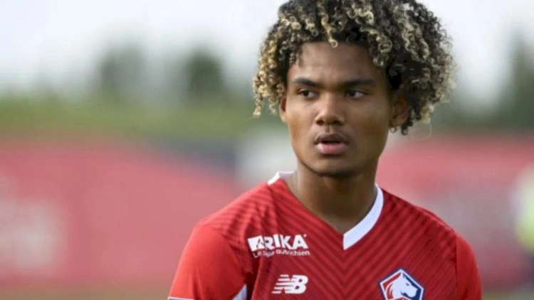Fransız futbolçu “Sabah“dan gedir