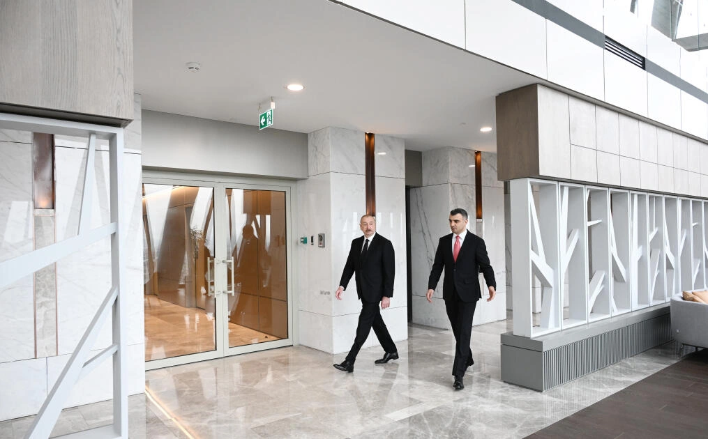 Prezident İlham Əliyev Mərkəzi Bankın yeni binasının açılışında iştirak edib - FOTO