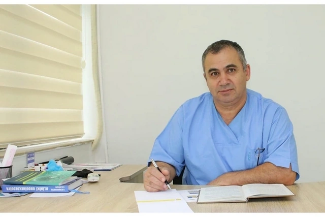 Mənzurə Musayevanın baş həkim qardaşı İŞDƏN ÇIXARILDI