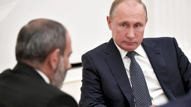 Putindən Paşinyanla görüşdə   KRİTİK MESAJ