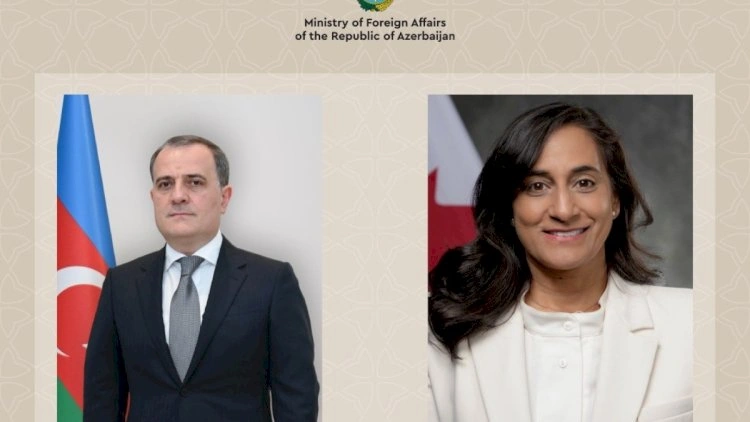 Ceyhun Bayramov kanadalı həmkarı ilə danışdı
