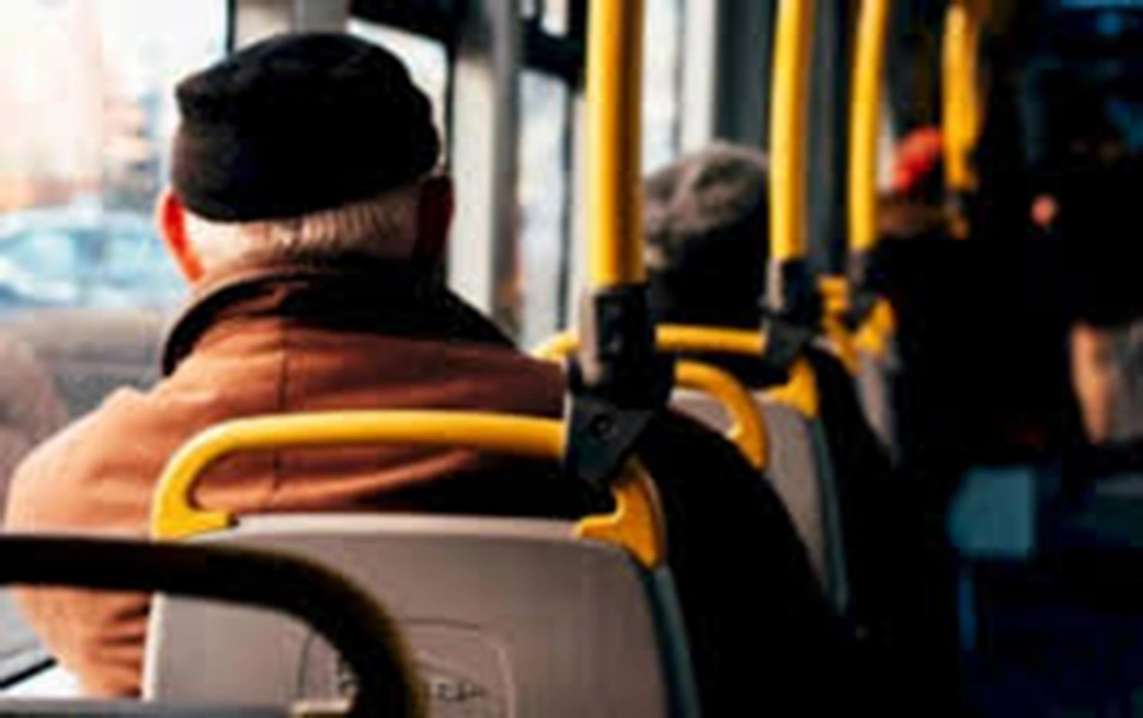 Sumqayıtda zavod işçisi avtobusda öldü