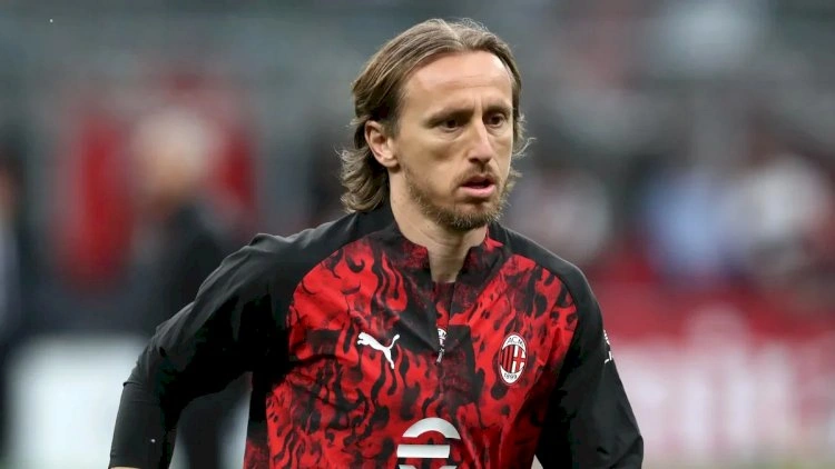 Modriç “Milan“la bağlı qərarını verdi
