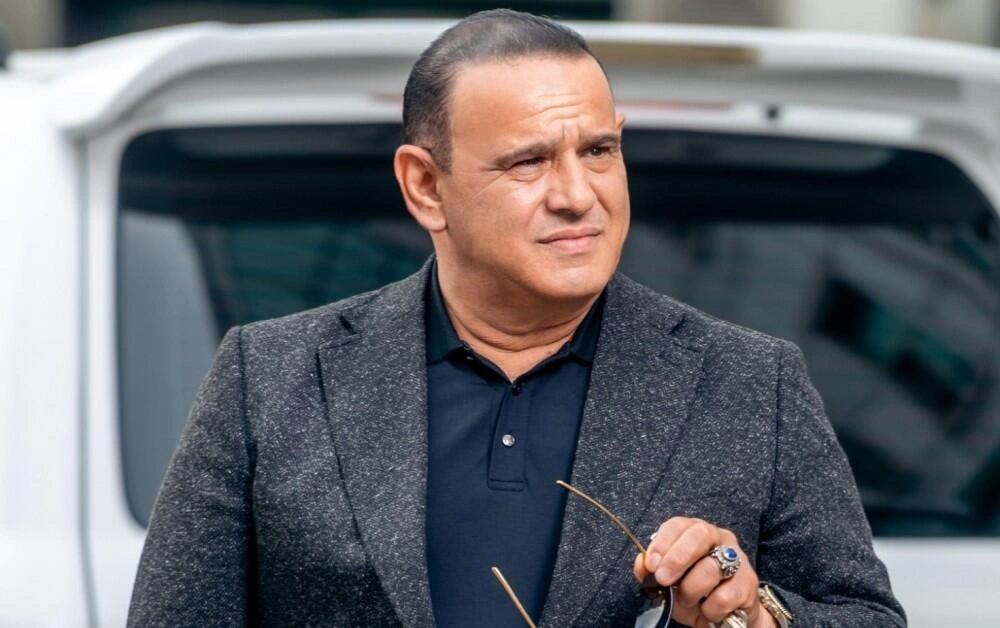 Maşını dostlarım hədiyyə edib