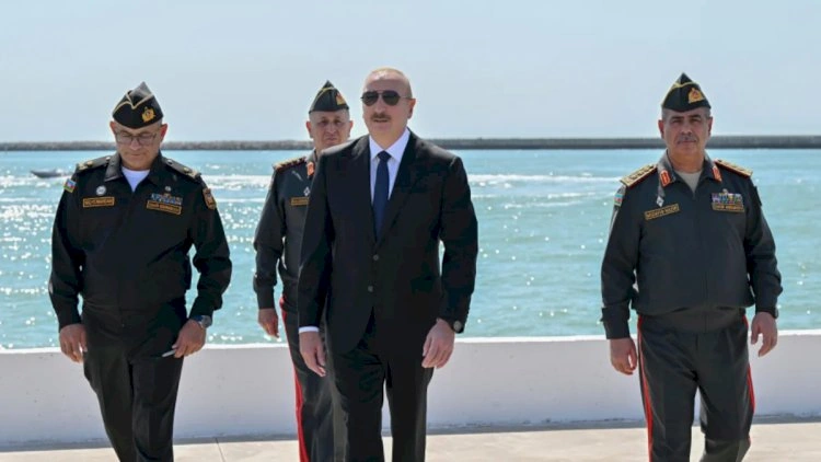 Prezident İlham Əliyev Hərbi Dəniz Qüvvələrində oldu   - FOTOLAR