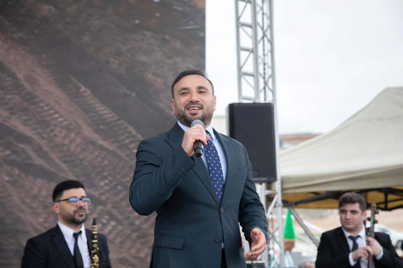 Cəbrayıl rayonunun yenidən qurulan Horovlu kəndində Novruz festivalı və sərgi-satış yarmarkası keçirildi (FOTO/VİDEO)