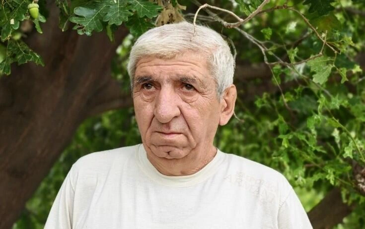 Tanınmış şair vəfat etdi - FOTO