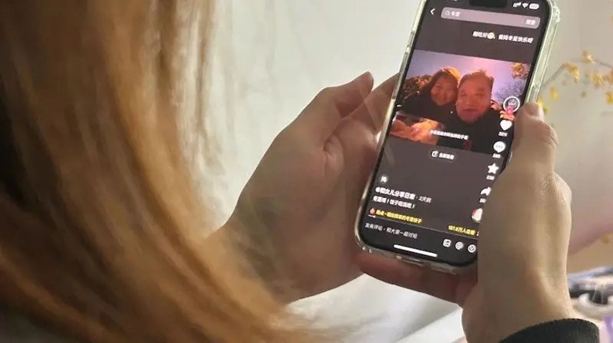 Emosional boşluğun son nöqtəsi: Virtual valideynlər