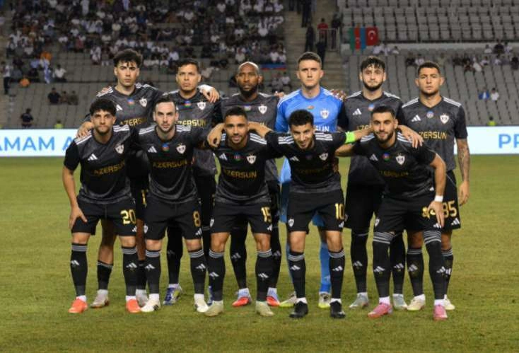 Tanınmış hücumçu ​Qarabağa təklif edildi