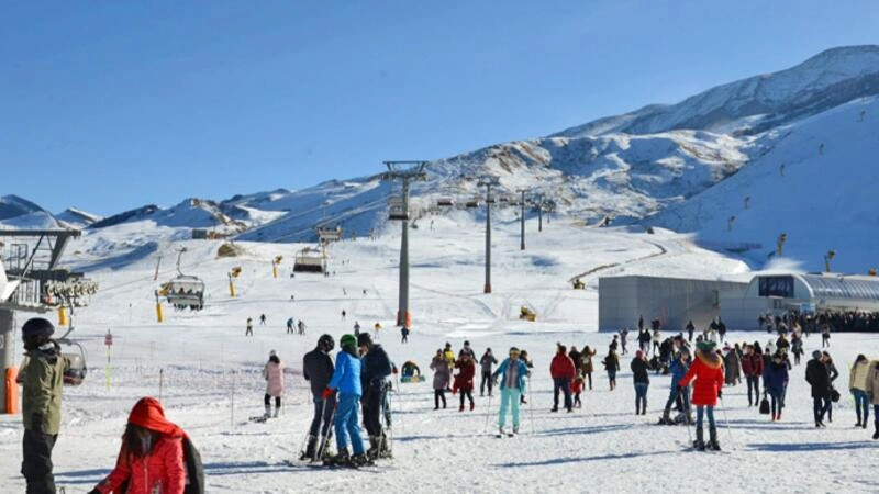 Ərəblər niyə qışda Azərbaycana köçür ? - Turizmdə mövsümi faktorlar