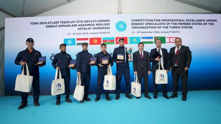 “Azərişıq“ əməkdaşları Türkiyədə Peşə Ustalığı Yarışında birinci yerə layiq görülüblər